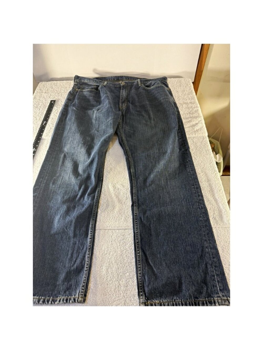 Levi's Mens 501 Blue Denim Jeans Medium Wash Straight Leg Reg 42/32 MISSING TAG